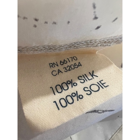 ANTHROPOLOGIE Edme & Esyllte 100% Silk Watercolor Floral Flutter Sleeve Blouse - Picture 4 of 8